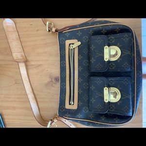 Vintage Louis Vuitton Monogram Canvas Hudson GM